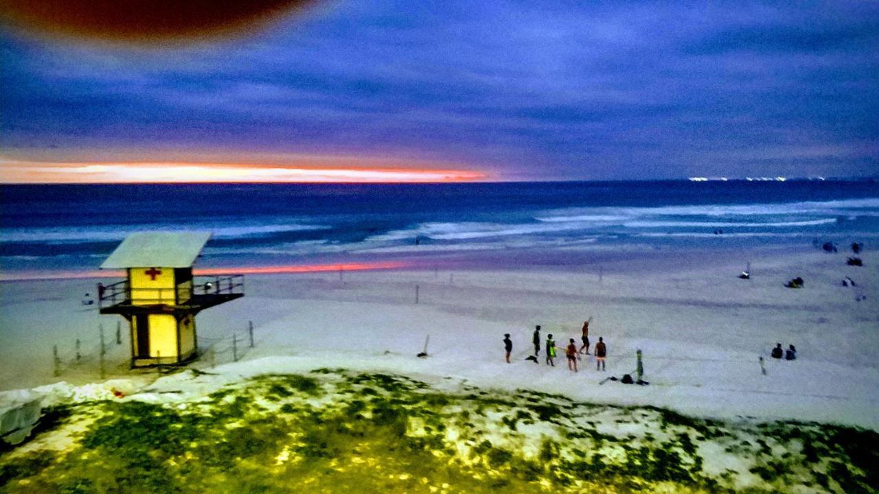 Flat Para Ate 4 Pessoas - Frente A Praia Dos Anjos Arraial do Cabo Luaran gambar